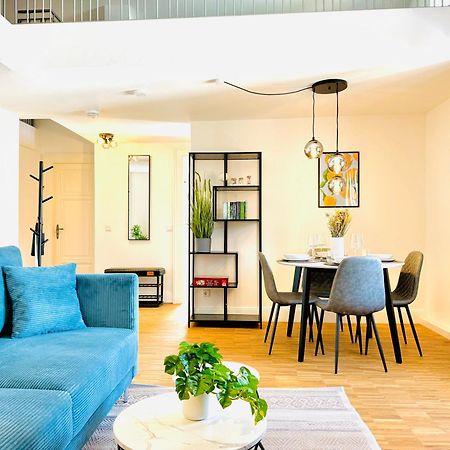 إنغولشتات E&K Living - Design Apartments - Netflix - Audi - In Village - Free Parking المظهر الخارجي الصورة