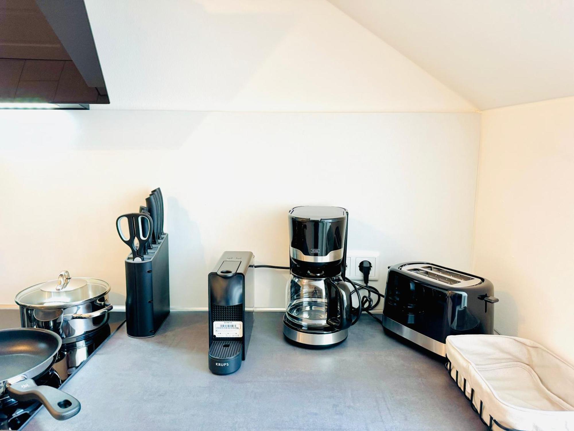 إنغولشتات E&K Living - Design Apartments - Netflix - Audi - In Village - Free Parking المظهر الخارجي الصورة